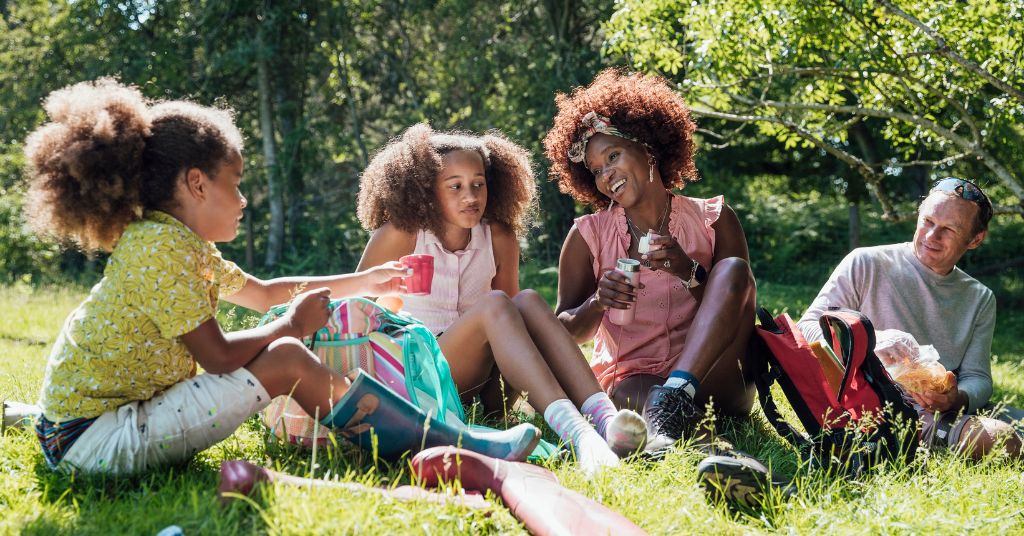 The Perfect Family Picnic Checklist - Stater Bros. Markets The Perfect Family Picnic Checklist - Stater Bros. Markets