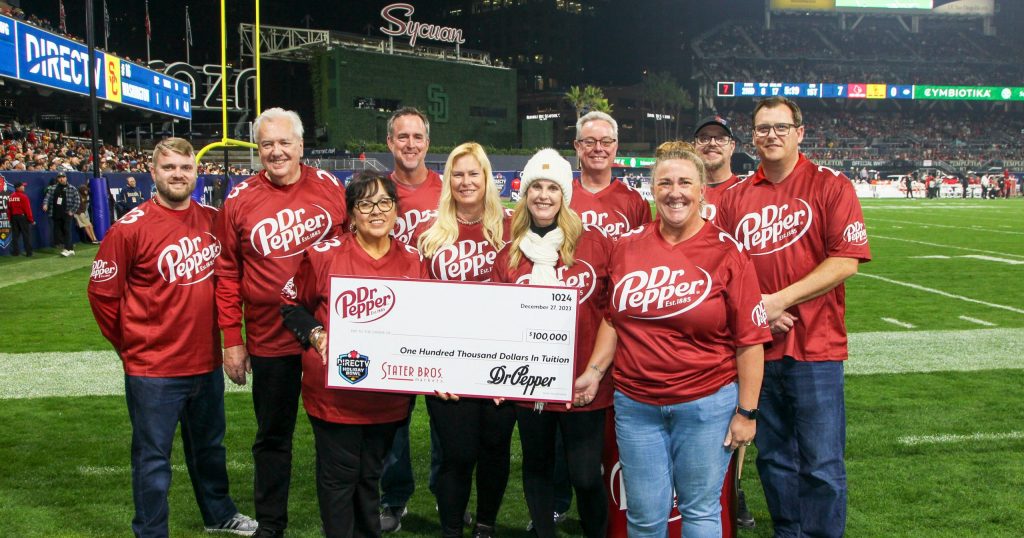 Dr Pepper and Stater Bros check presentation