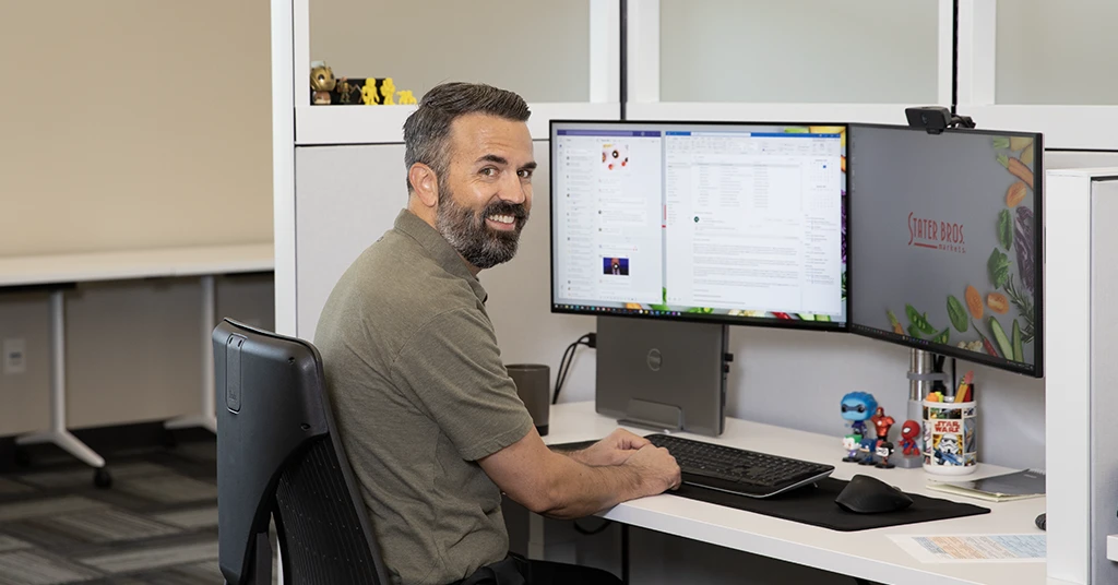 Man sitting at clean desk