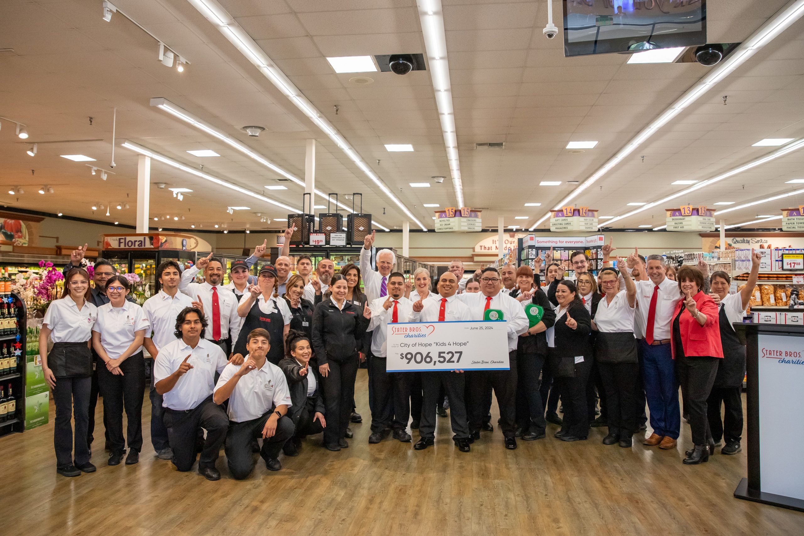 Read more about the article Stater Bros. Charities Donates Over $900,000 to City of Hope to Support Children with Cancer